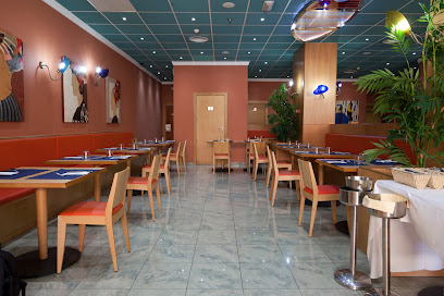 Restaurante Café Oporto - lateral hotel Playa 4*, Carrer l,Antina, 4, 12594 Oropesa del Mar, Castellón, Spain