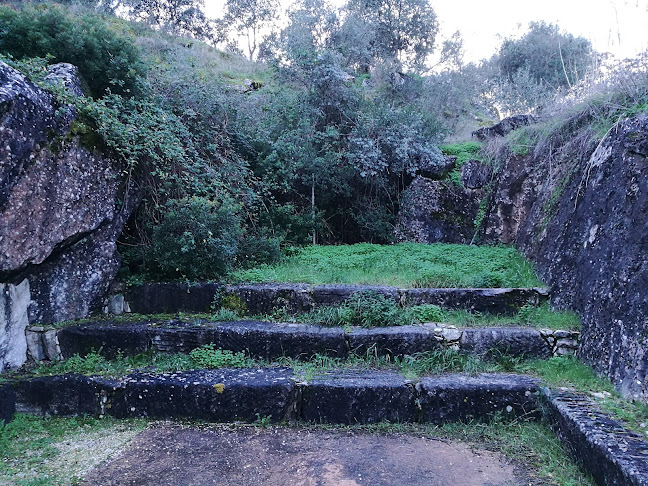 Gruta do Escoural - Agência de viagens