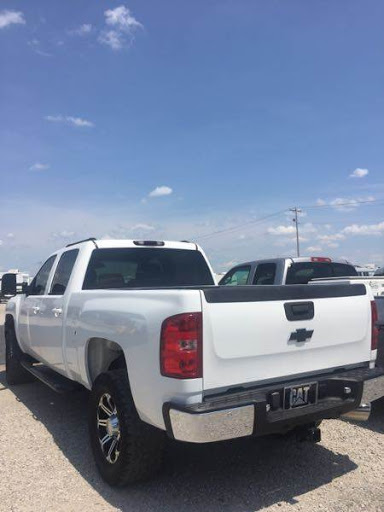 Auto Repair Shop «Complete Car & RV Repair», reviews and photos, 3309 New Town Blvd, St Charles, MO 63301, USA