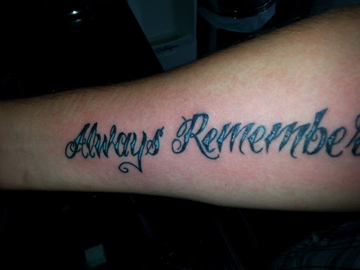 Tattoo Shop «Flesh Tones Body Art», reviews and photos, 41 W Ferguson Ave, Wood River, IL 62095, USA