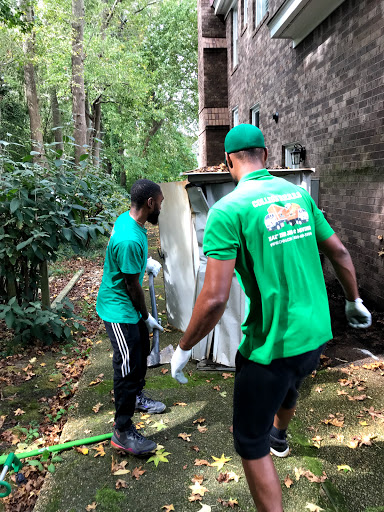 Moving Company «College Hunks Hauling Junk and Moving», reviews and photos, 4904 Rutherford Rd #101, Virginia Beach, VA 23455, USA