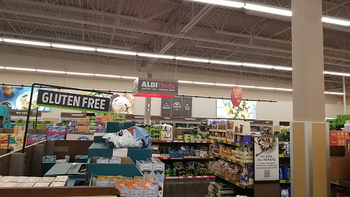 Auto Parts Store «AutoZone», reviews and photos, 21031 Tripleseven Rd, Sterling, VA 20165, USA