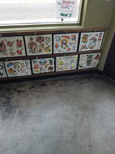 Tattoo Shop «All American Tattoo», reviews and photos, 1742 Center St NE #1748, Salem, OR 97301, USA