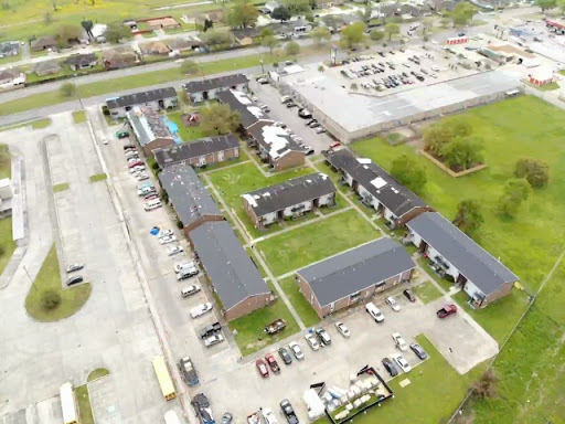 Roofing Contractor «Pinaire Roofing - Nashville Commercial And Residential Roofing Contractor», reviews and photos, 1720 West End Ave #530, Nashville, TN 37203, USA