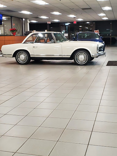 Used Car Dealer «Ole Auto Sales», reviews and photos, 260 W Grand Ave, Elmhurst, IL 60126, USA