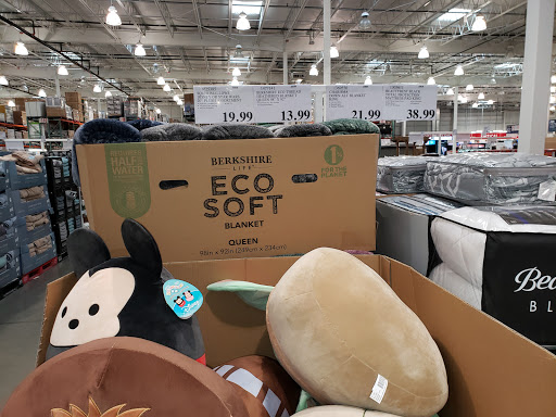 Warehouse store «Costco Wholesale», reviews and photos, 750 23rd Ave E, West Fargo, ND 58078, USA