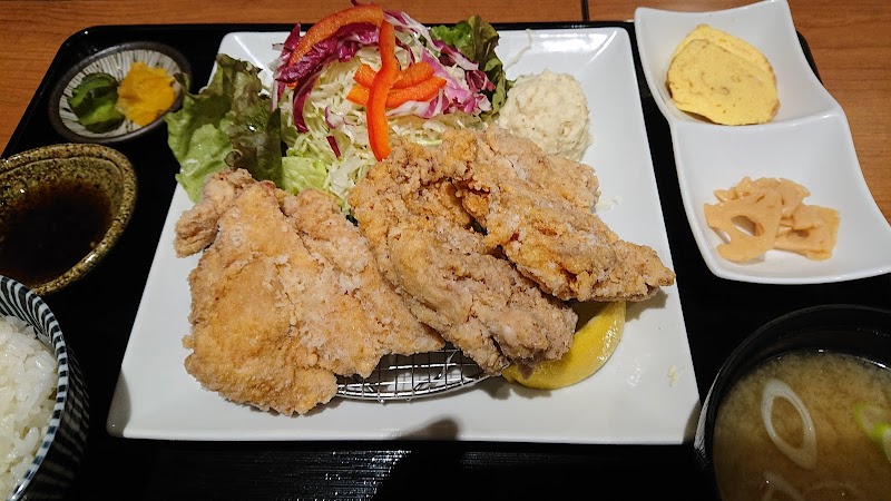 定食吉田屋 イオン新潟青山店 新潟県新潟市西区青山 定食屋 グルコミ