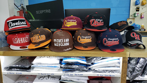 Grocery Store «Old Brooklyn Food Market», reviews and photos, 4785 Pearl Rd, Cleveland, OH 44109, USA