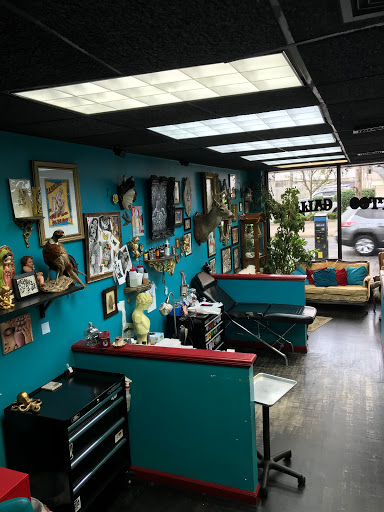 Tattoo Shop «milk and honey tattoo parlour», reviews and photos, 819 Castleton Ave, Staten Island, NY 10310, USA