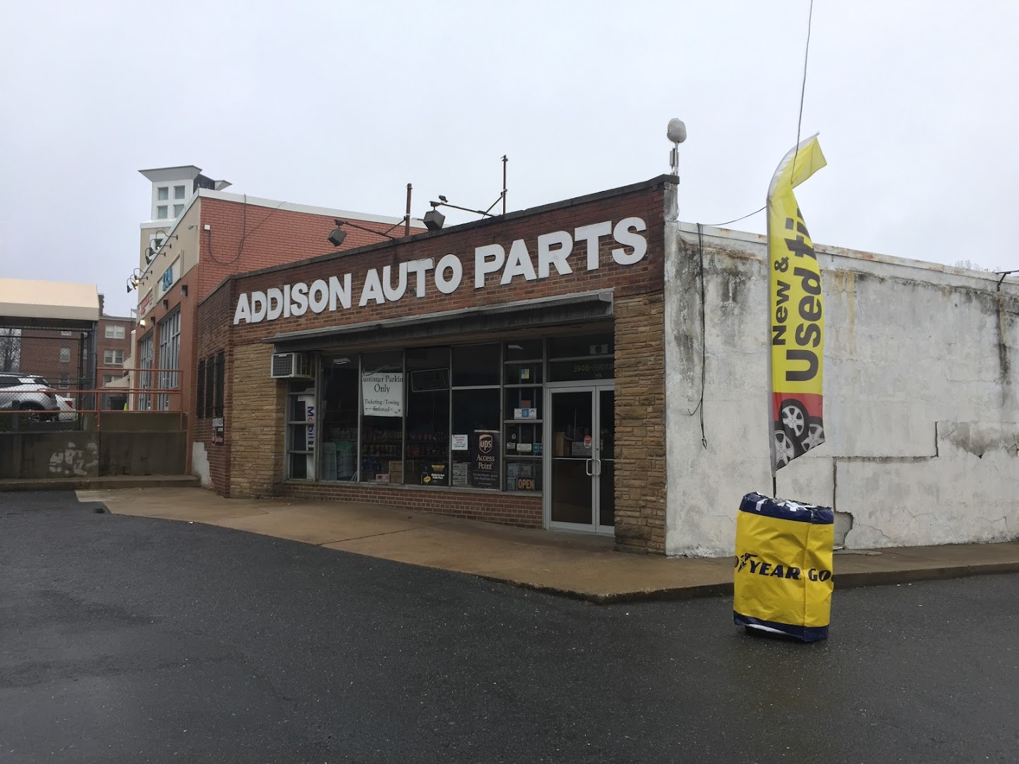 Auto parts store In Washington DC 