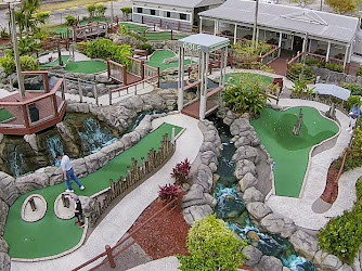 Adventure Mini Golf