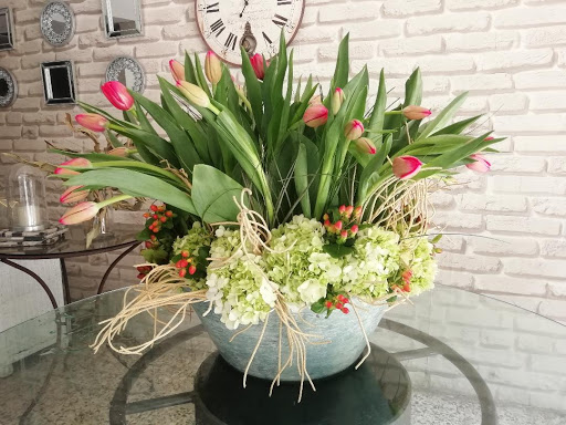 Annafiori Flowers & Gifts