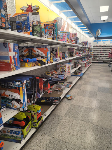 Clothing Store «Ross Dress for Less», reviews and photos, 484 Randall Rd, South Elgin, IL 60177, USA