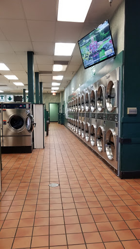 Laundromat «The Laundry Co of Carmichael», reviews and photos, 6450 Fair Oaks Blvd, Carmichael, CA 95608, USA