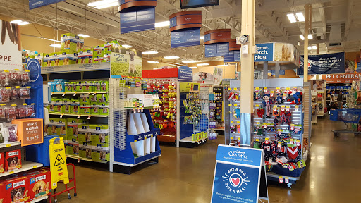 Pet Supply Store «PetSmart», reviews and photos, 1380 Fitzgerald Dr, Pinole, CA 94564, USA