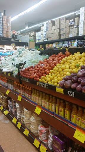 Grocery Store «C-Town Supermarkets», reviews and photos, 702 N 4th St, Allentown, PA 18102, USA