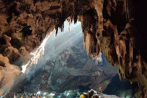 Chomphon Cave image