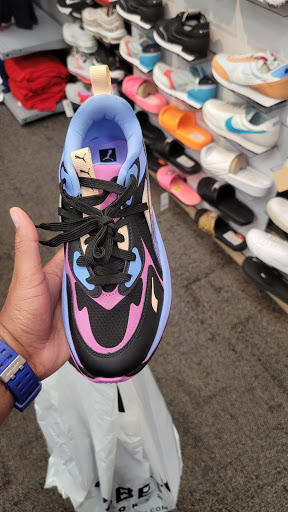 Shoe Store «Hibbett Sports», reviews and photos, 4501 S Laburnum Ave #205, Richmond, VA 23231, USA