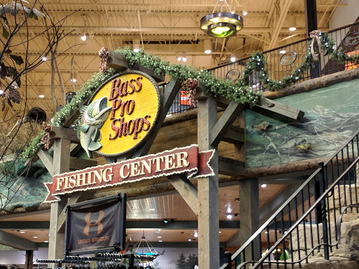 Sporting Goods Store «Bass Pro Shops», reviews and photos, 10000 Bass Pro Blvd, Rossford, OH 43460, USA