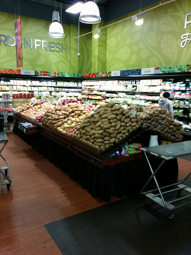 Grocery Store «Seasons Supermarket», reviews and photos, 711 Cedar Bridge Ave, Lakewood, NJ 08701, USA