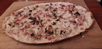 Tarte flambée du Restaurant français Restaurant Au Dauphin à Strasbourg - n°4