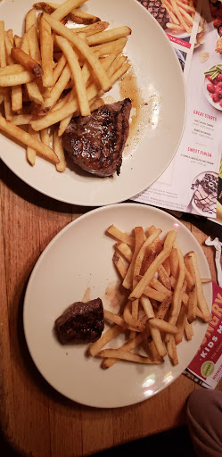 Shopping Mall «Warrenton Village Center», reviews and photos, 251 Lee Hwy, Warrenton, VA 20186, USA