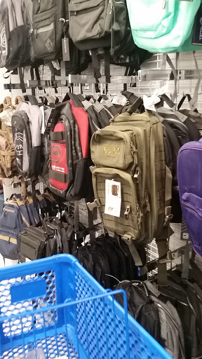 Clothing Store «Ross Dress for Less», reviews and photos, 1400 Lincoln Blvd, Venice, CA 90291, USA