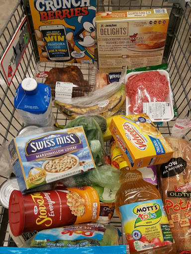 Grocery Store «Food Lion», reviews and photos, 1200 Beaver Brook Plz, New Castle, DE 19720, USA