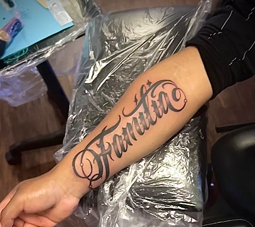 Explore cowboys tattoo ideas, creative tattoo ideas in Atlanta, available at Arte Tattoo