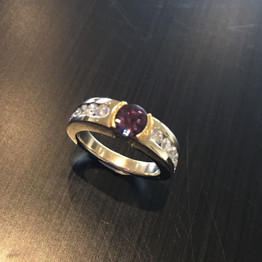 Jeweler «Michael Nutter Jeweler», reviews and photos, 7716 Pioneer Way A, Gig Harbor, WA 98335, USA