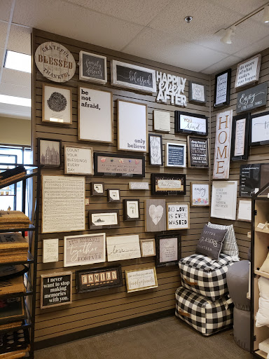 Religious Goods Store «Deseret Book», reviews and photos, 2010 E County Line Rd, Littleton, CO 80126, USA