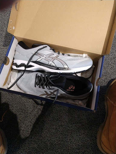 Running Store «Road Runner Sports», reviews and photos, 490 Broad St Suite 1, Shrewsbury, NJ 07702, USA