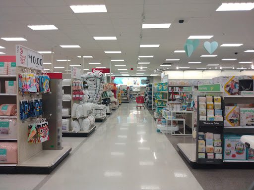 Department Store «Target», reviews and photos, 5901 Douglas Ave, Des Moines, IA 50322, USA