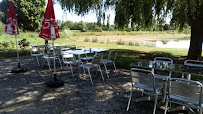 Atmosphère du Restaurant La Table des Canots à Courville-sur-Eure - n°7