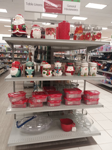 Clothing Store «Burlington Coat Factory», reviews and photos, 2031 Mannheim Rd, Melrose Park, IL 60160, USA