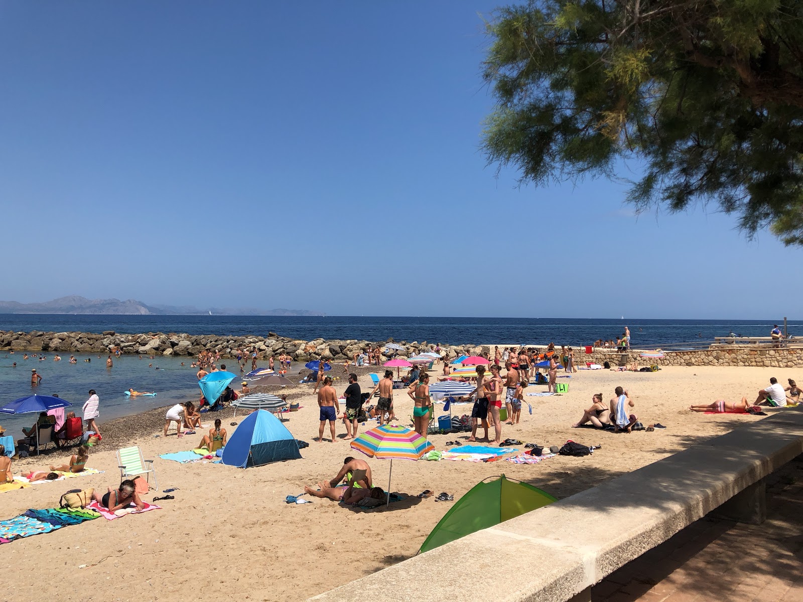 Foto van Platja Colonia met gemiddeld niveau van netheid