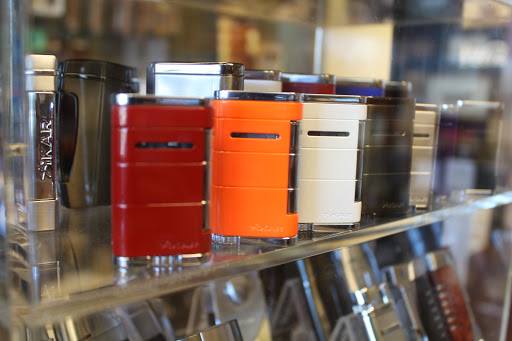 Tobacco Shop «Tinder Box Collierville», reviews and photos, 3615 S Houston Levee Rd, Collierville, TN 38017, USA