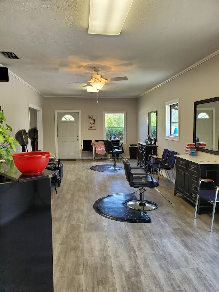 Amanda's Family Cuts 76448