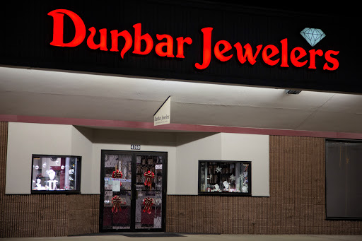 Jewelry Repair Service «Dunbar Jewelers», reviews and photos, 435 Hartford Turnpike, Vernon, CT 06066, USA