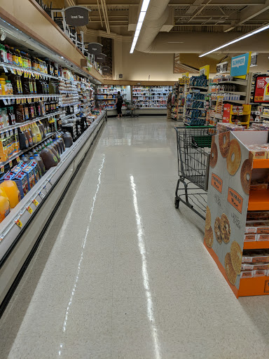 Grocery Store «Giant Food Stores», reviews and photos, 611 Main St, Harleysville, PA 19438, USA