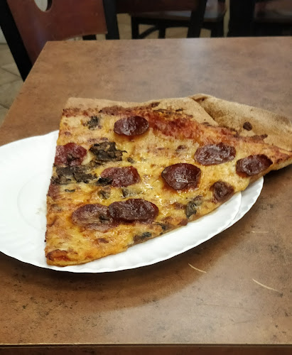 #6 best pizza place in Boston - Boston Kitchen Pizza