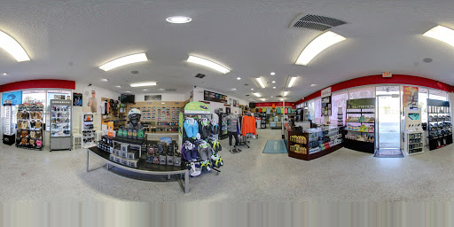 Running Store «Clever Training», reviews and photos, 1519 Gulf Blvd #1, Indian Rocks Beach, FL 33785, USA