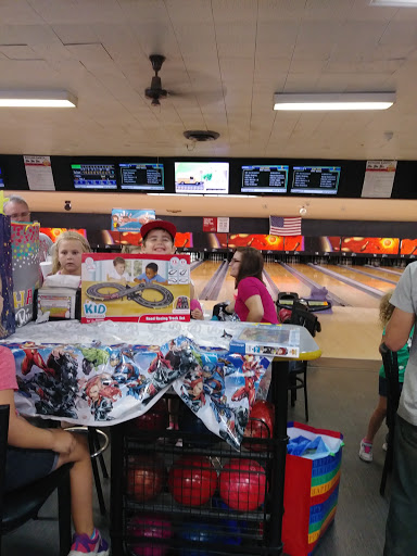 Bowling Alley «Bowl Haven Lanes», reviews and photos, 3003 Washington Ave, Alton, IL 62002, USA