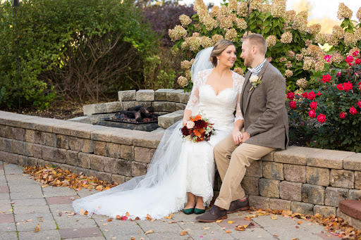 Wedding Venue «Timberlodge at Arrowhead Golf Club», reviews and photos, 12292 Clarence Center Rd, Akron, NY 14001, USA