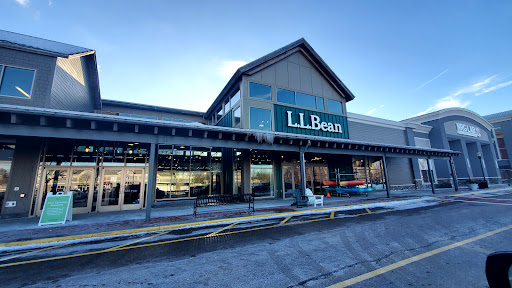 Clothing Store «L.L. Bean», reviews and photos, 280 School St, Mansfield, MA 02048, USA
