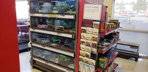 Pet Supply Store «Petco Animal Supplies», reviews and photos, 516 Valley Mall Pkwy, East Wenatchee, WA 98802, USA