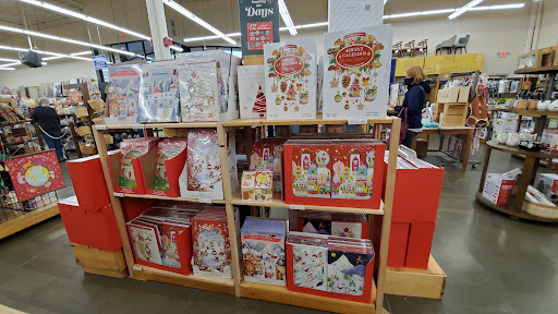 Furniture Store «Cost Plus World Market», reviews and photos, 16801 SE Mill Plain Blvd, Vancouver, WA 98684, USA