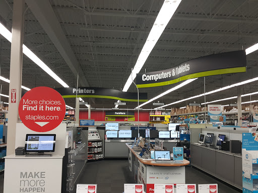 Office Supply Store «Staples», reviews and photos, 24 Maxwell Dr, Clifton Park, NY 12065, USA