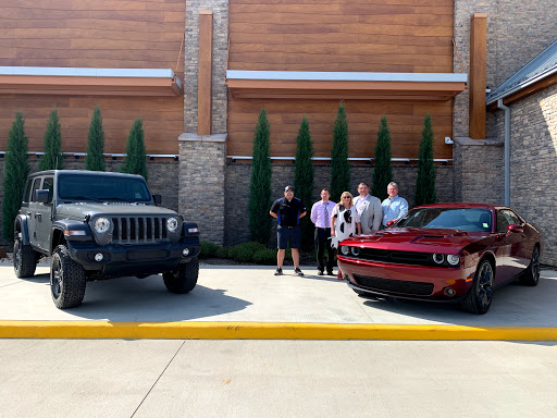 Jeep Dealer «Vance Chrysler Dodge Jeep Ram», reviews and photos
