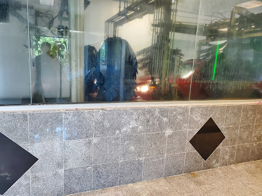 Car Wash «Panache Car Wash», reviews and photos, 65-67 Mill Plain Rd, Danbury, CT 06811, USA